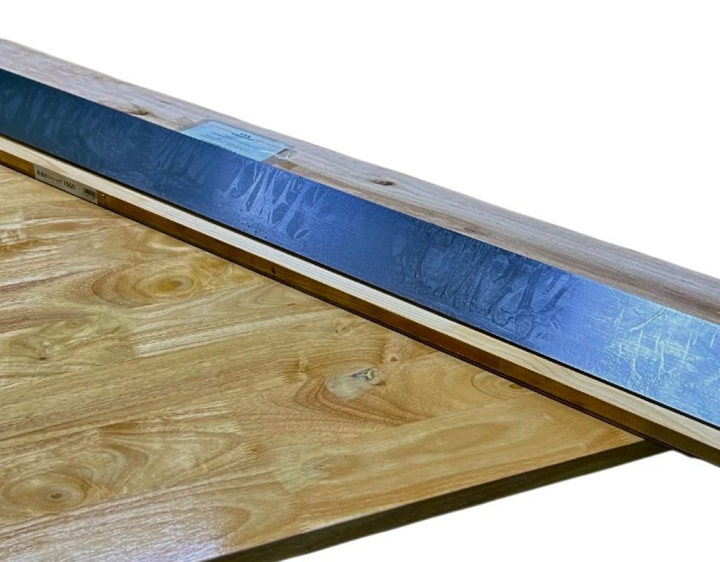 Straight Edge 1500x75 mm